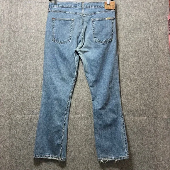 Levi Strauss Signature Bootcut Jeans Light Wash Denim Misses 16 Medium - Picture 8 of 9